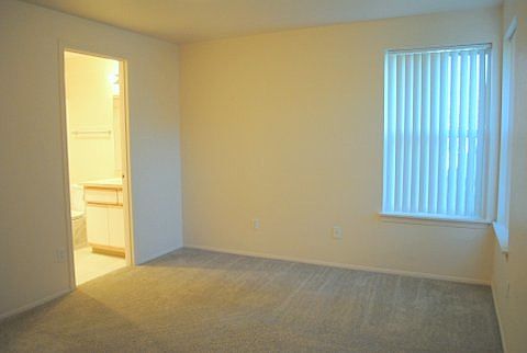 2nd image of 7 NE Tandem Way APT 219