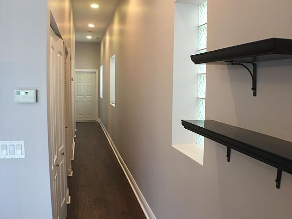 4th image of 513 S Campbell Ave #1