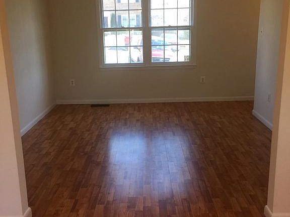 2nd image of 12348 Woodlawn Ct