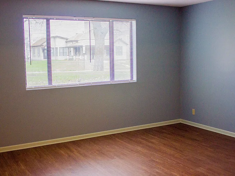 2430 Q St — Photo 11