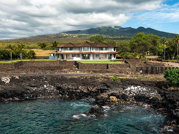 2nd image of 7595 Makena Rd