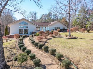 1056 Harbor Light Trl, Jasper, AL 35504