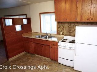 14845 60th St N APT 9, Stillwater, MN 55082