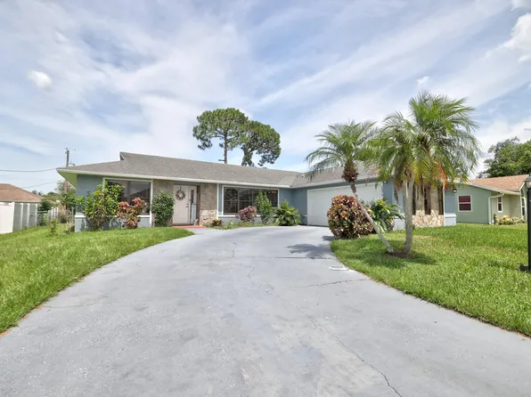 2073 SW Aquarius Lane NE, Port St Lucie, FL 34984