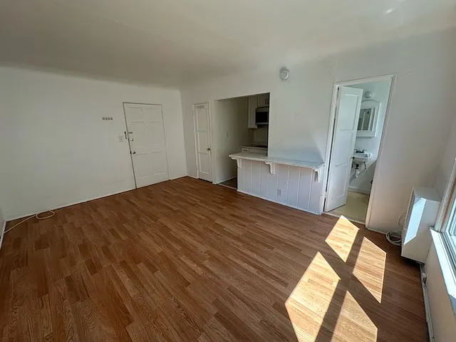 4754 Oakwood Ave #11 — Photo 6