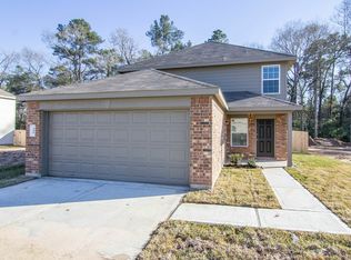 321 N Meadows Dr, Willis, TX 77378