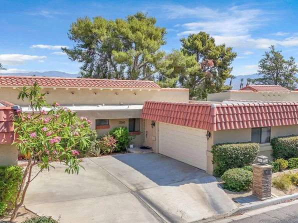 77086 Pauma Valley Way, Palm Desert, CA 92211
