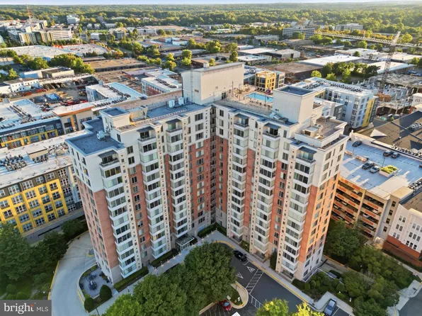 2726 Gallows Rd APT 1517, Vienna, VA 22180