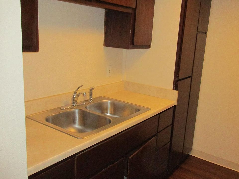 1st image of 1405 Race St APT 303
