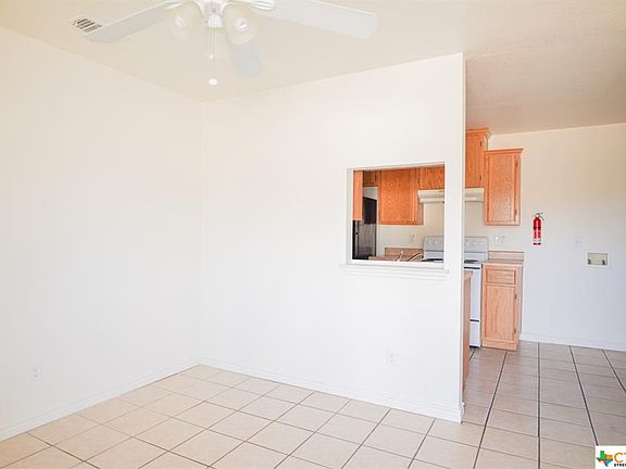 4th image of 507 N Gilmer St #1-18