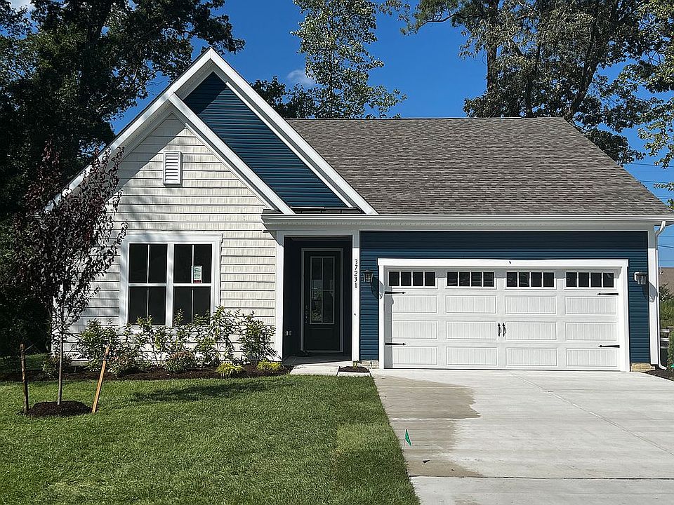 2nd image of 37231 Brenda Ln #342