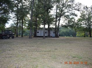 832 Hangout Rd, Bastrop, LA 71220