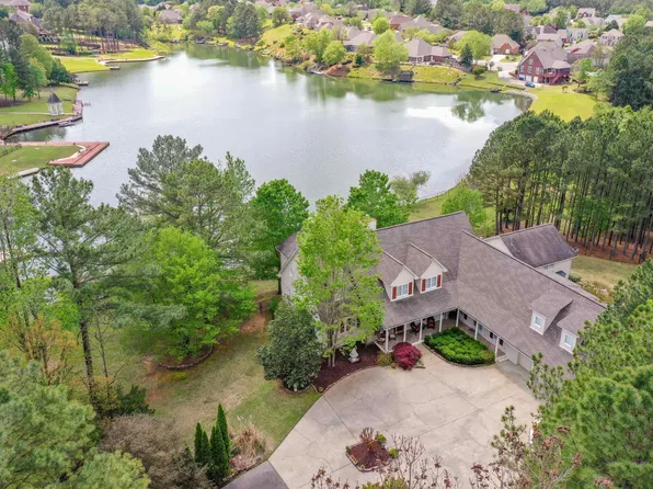 140 Windsor Ln, Pelham, AL 35124