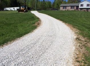 1505 Pikeview Rd, Magnolia, KY 42757