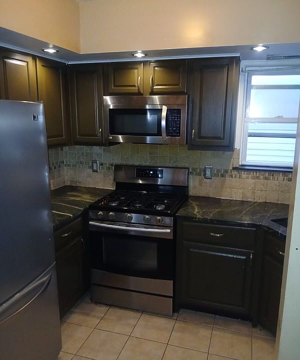 1st image of 25 Southard St #2