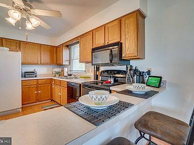 11207 Wolfe Ct Bealeton Va 22712 Zillow