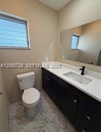 4th image of 6720 Arbor Dr