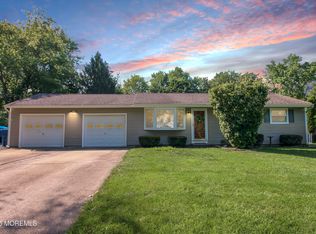 35 Dawn Cypress Ln, Jackson, NJ 08527