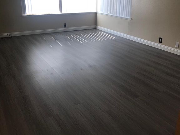 4th image of 1333 Peppertree Cir