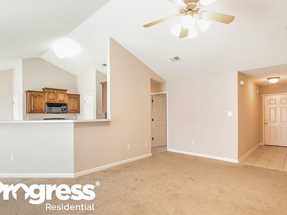3rd image of 5704 Kuykendall Dr