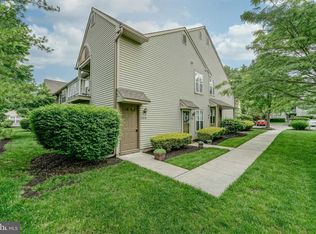 2204 Denham Ct, Mount Laurel, NJ 08054