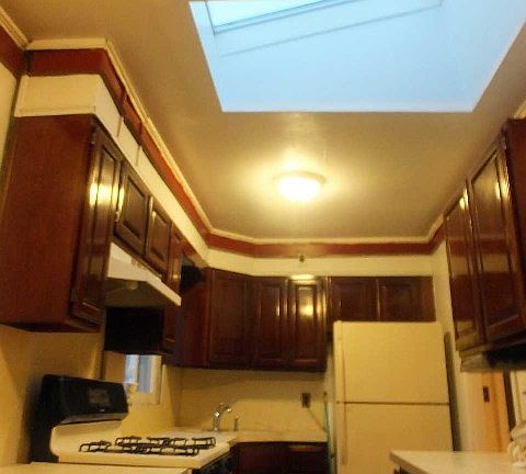 4th image of 25216 Elkmont Ave