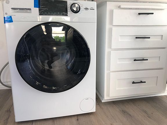 4th image of 10909 Morrison St APT 5