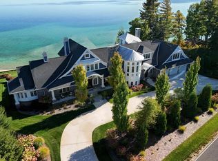 10860 Bluff Rd, Traverse City, MI 49686