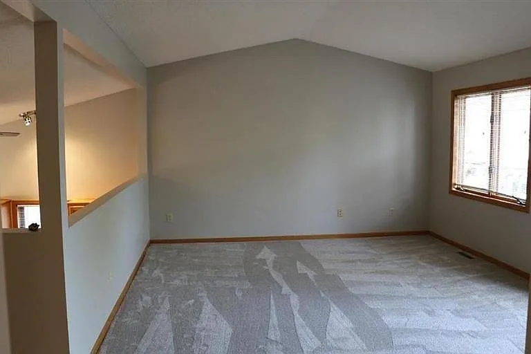 1925 Windjammer Dr — Photo 12
