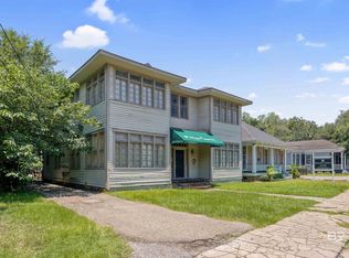 1010 Dauphin St, Mobile, AL 36604