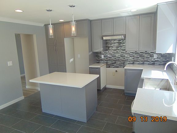 4th image of 1095 Kirkwood Ave