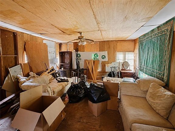 5th image of 5012 Highland Dr