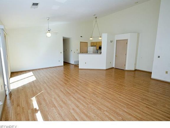 5th image of 1460 Buckingham Gate Blvd #1460