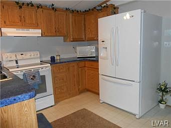 4th image of 4254 W Mountain View Dr