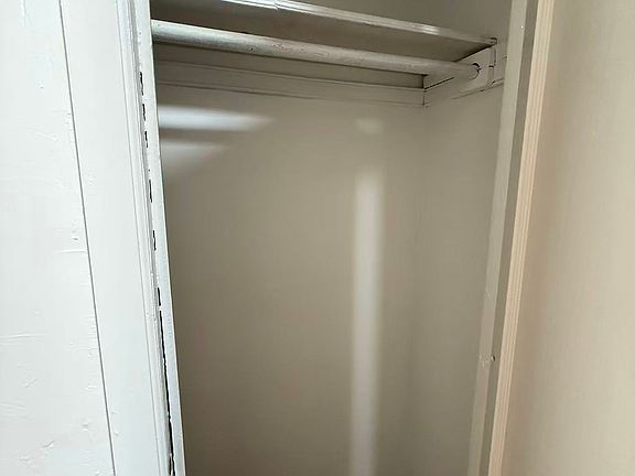 3rd image of 2060 W 5th St Floor 1