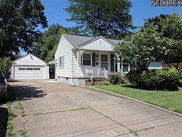 2nd image of 414 W 35th St