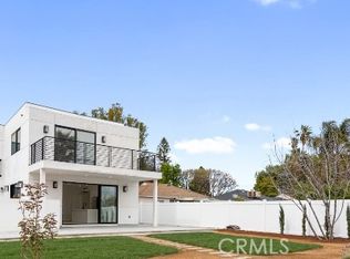 6830 N Lubao Ave, Winnetka, CA 91306