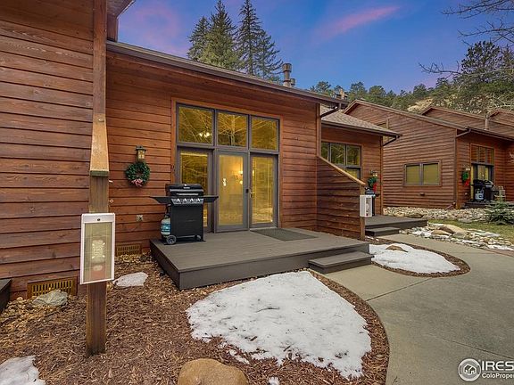 3rd image of 2120 Fall River Rd #D-2