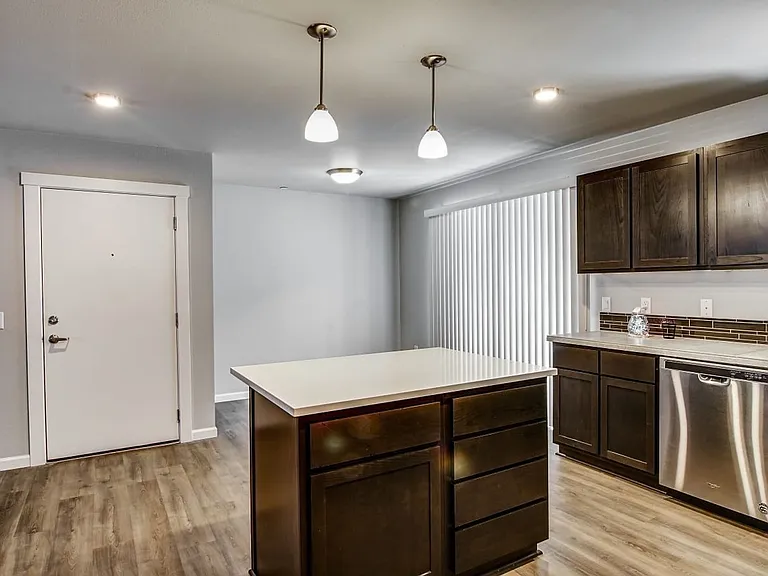 14615 NE Rose Pkwy — Photo 6