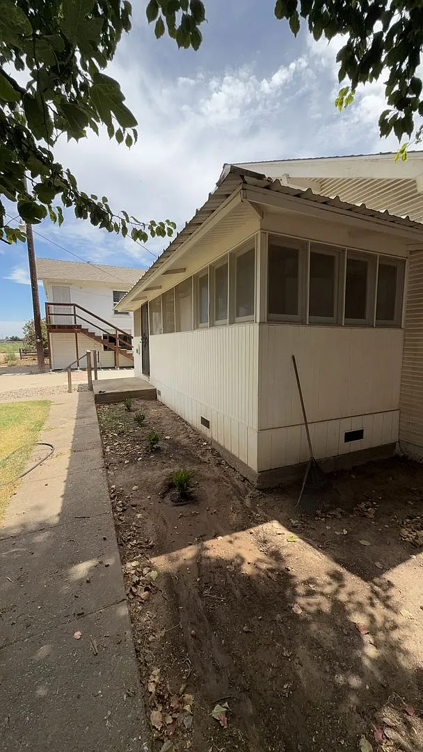 2619 Maze Blvd Modesto, CA 95358 — Photo 4