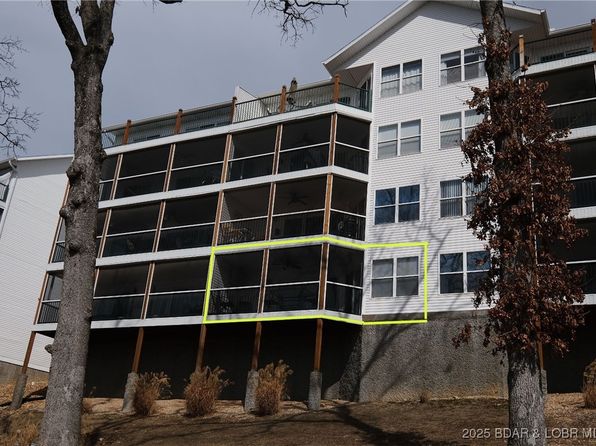 14 Park Pool Dr #1-C, Kaiser, MO 65047
