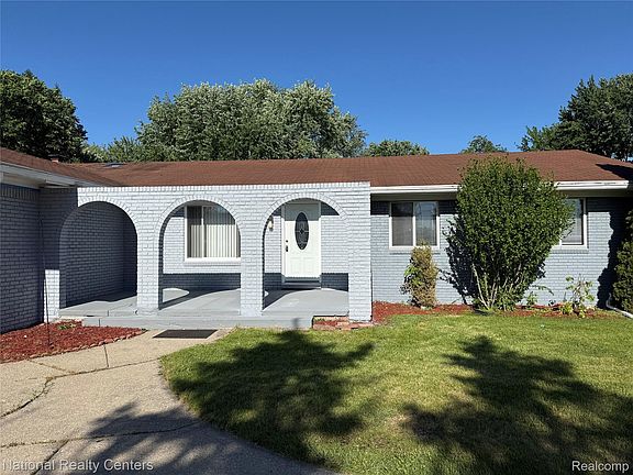 4th image of 37625 Ryan Rd