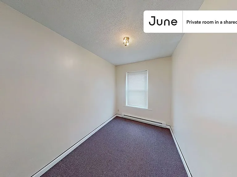 181 Northampton St #A — Photo 2