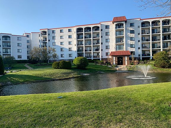 2nd image of 375 Plum Creek Dr #3122