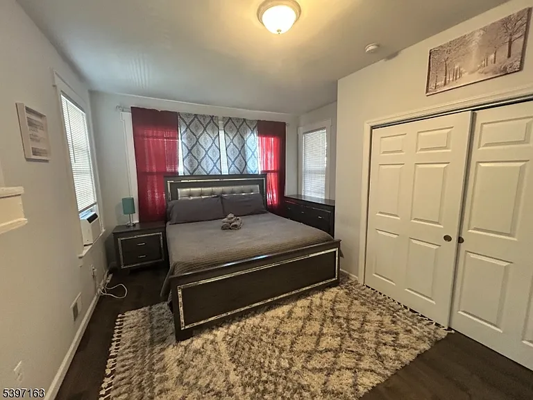 142 Mapes Ave #1-floor 1 — Photo 3
