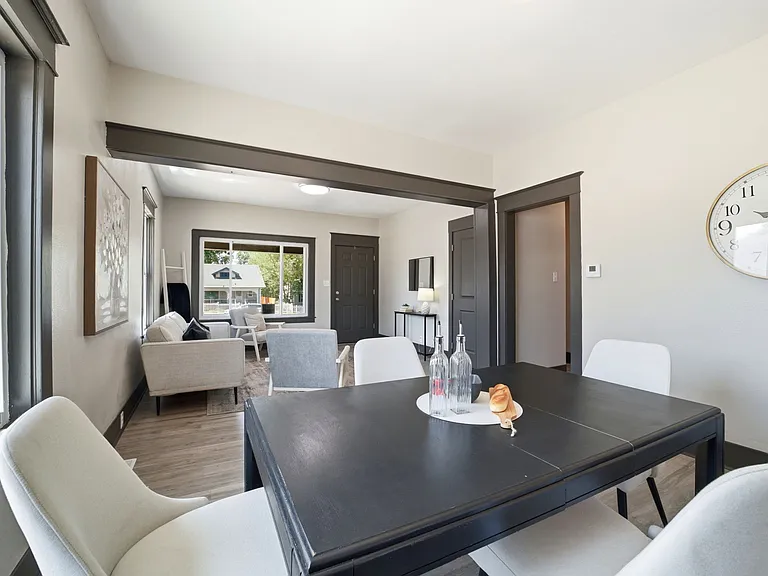 330 Jefferson St — Photo 14