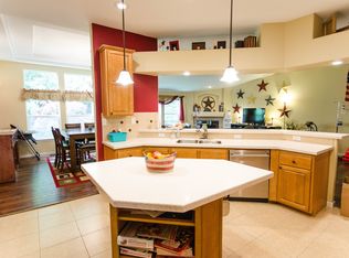 57516 Gateway Rd, Coquille, OR 97423