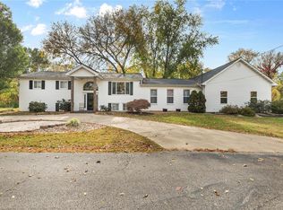 5 Holly Dr, Glen Carbon, IL