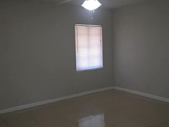 2nd image of 809 NW 15th Ter