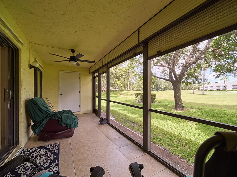 2001 Keystone Dr S #A — Photo 8